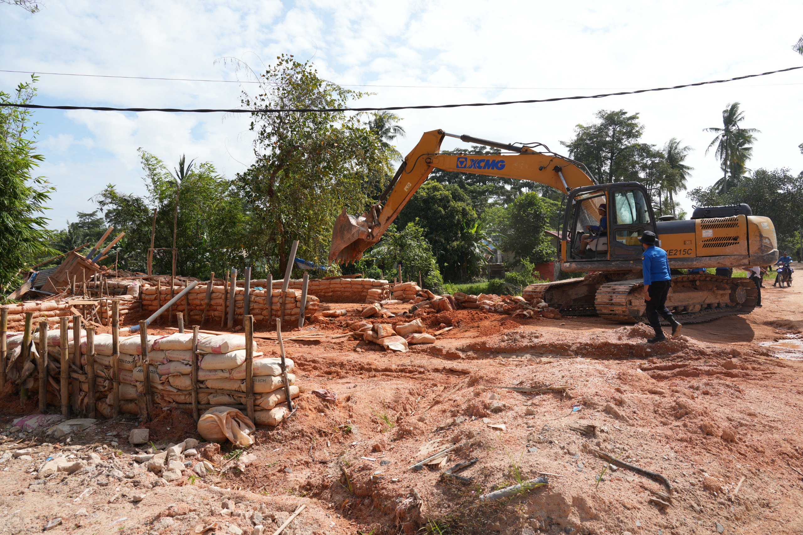 tambang pasir