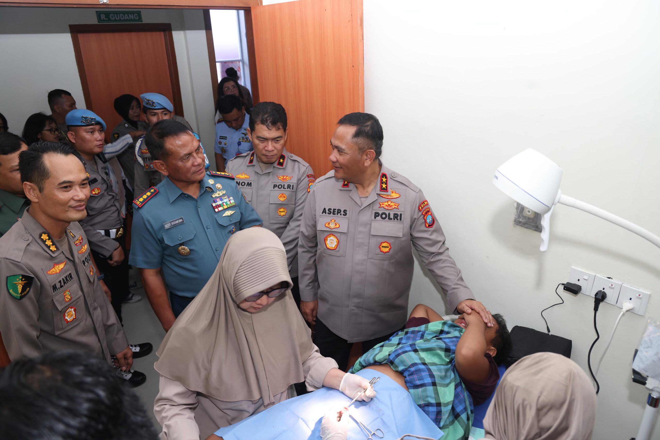 Sambut hari bayangkara ke 79