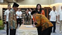 Kepala BP Batam, Amsakar Achmad resmi melantik Kolonel Laut (K) dr. Tanto Budiharto sebagai Direktur RSBP