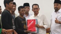 Demo BEM SI Kepri di Kantor DPRD Batam