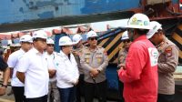Kapolda tinjau lokasi kebakaran kapal di PT.ASL
