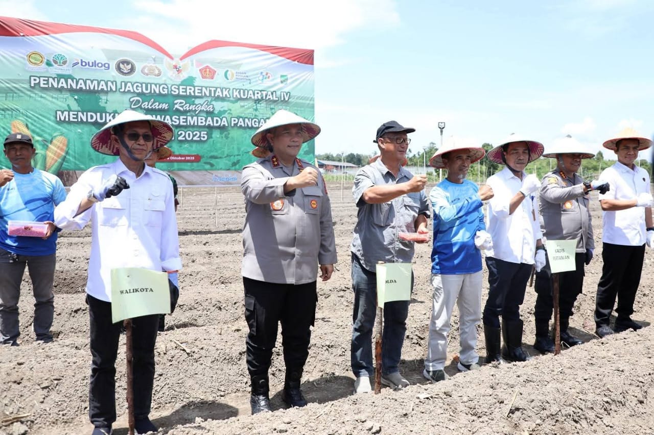 Penanaman Jagung Serentak di Galang